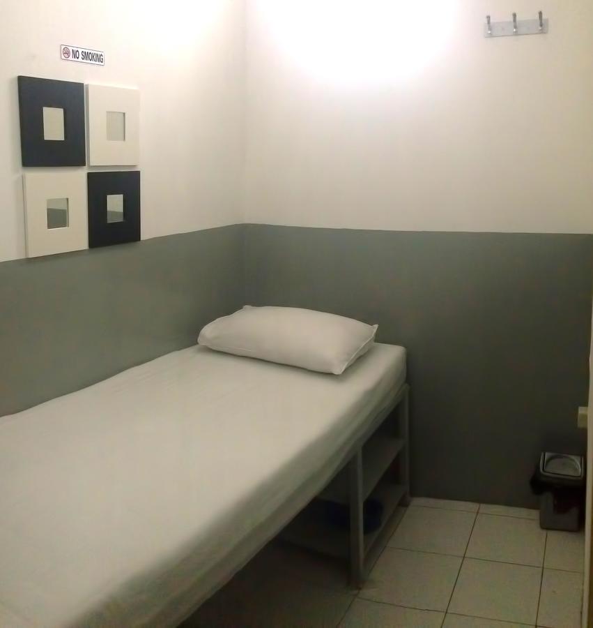 Tator Hotel Jakarta Buitenkant foto